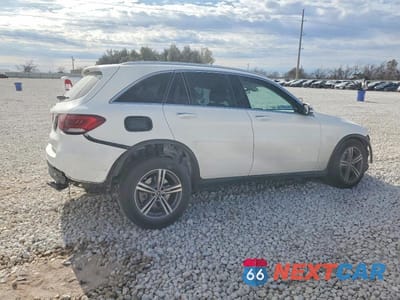 Trzecie zdjęcie samochodu z tyłu: 2020 MERCEDES-BENZ GLC 300 VIN:W1N0G8DB1LF857038 - miniatura