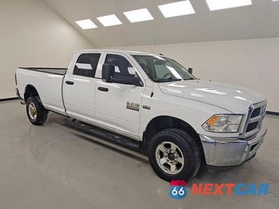Czwarte zdjęcie samochodu z boku: 2015 RAM 2500 ST VIN:3C6UR5HJ4FG586893 - miniatura