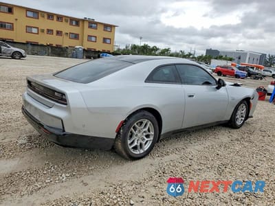 Trzecie zdjęcie samochodu z tyłu: 2025 DODGE CHARGER DAYTONA R VIN:2C3CDBCK0SR537040 - miniatura