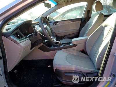 Zdjęcie 7 z 12 samochodu: 2018 HYUNDAI SONATA SE VIN:5NPE24AF2JH659938 - miniatura