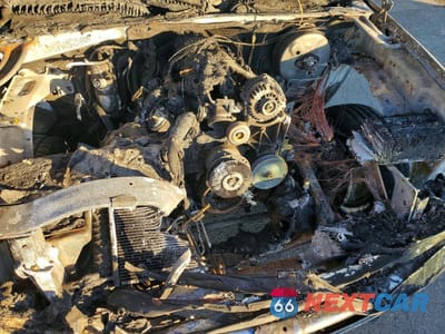 Zdjęcie 11 z 12 samochodu: 2002 CHEVROLET SUBURBAN K1500 VIN:1GNFK16Z42J239345 - miniatura