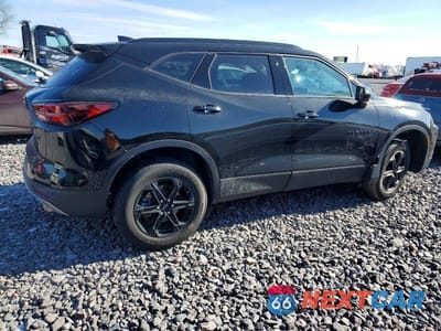 Trzecie zdjęcie samochodu z tyłu: 2023 CHEVROLET BLAZER 2LT VIN:3GNKBCR48PS221706 - miniatura