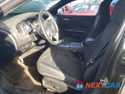 Zdjęcie 7 z 11 samochodu: 2011 DODGE CHARGER VIN:2B3CL3CGXBH556041 - miniatura