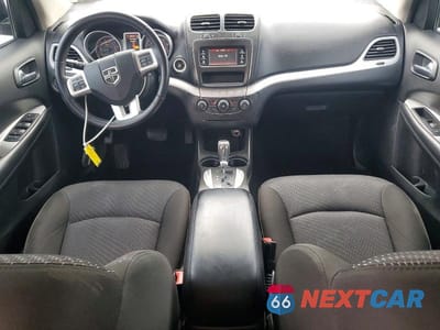 Zdjęcie 8 z 14 samochodu: 2019 DODGE JOURNEY SE VIN:3C4PDCBBXKT864742 - miniatura