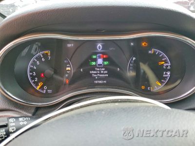Zdjęcie 9 z 14 samochodu: 2015 JEEP GRAND CHEROKEE LAREDO VIN:1C4RJEAG3FC757432 - miniatura
