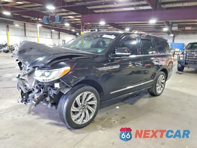 2023 LINCOLN NAVIGATOR RESERVE 5LMJJ2LGXPEL13911 - główne zdjęcie licytacji z USA - miniatura