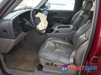 Zdjęcie 7 z 13 samochodu: 2004 CHEVROLET SUBURBAN K1500 VIN:3GNFK16Z54G111748 - miniatura