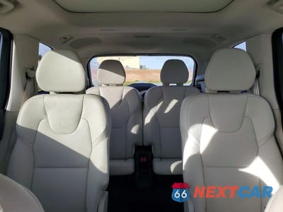 Zdjęcie 10 z 12 samochodu: 2023 VOLVO XC90 PLUS VIN:YV40621N0P1945150 - miniatura