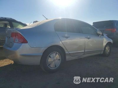 Trzecie zdjęcie samochodu z tyłu: 2006 HONDA CIVIC HYBRID VIN:JHMFA36246S014108 - miniatura