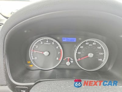 Zdjęcie 9 z 11 samochodu: 2011 HYUNDAI ACCENT GL VIN:KMHCM3AC2BU188393 - miniatura