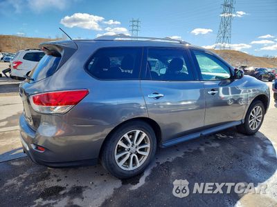Trzecie zdjęcie samochodu z tyłu: 2016 NISSAN PATHFINDER VIN:5N1AR2MM8GC605682 - miniatura