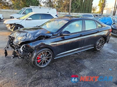 2025 VOLKSWAGEN JETTA GLI AUTOBAHN 3VW2T7BU9SM066570 - główne zdjęcie licytacji z USA - miniatura