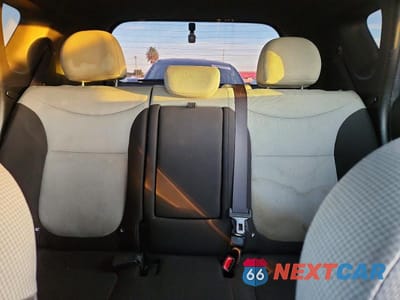 Zdjęcie 10 z 12 samochodu: 2014 KIA SOUL VIN:KNDJN2A21E7746943 - miniatura