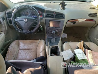 Zdjęcie 8 z 13 samochodu: 2004 VOLVO S60 2.5T VIN:YV1RS59V242402023 - miniatura