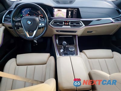 Zdjęcie 8 z 12 samochodu: 2019 BMW X5 XDRIVE40I VIN:5UXCR6C58KLL53762 - miniatura