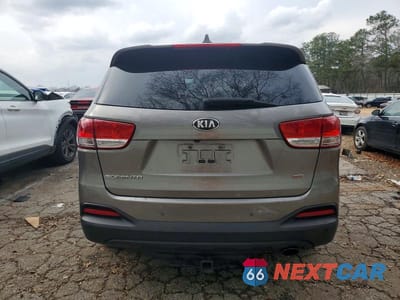 Zdjęcie 6 z 12 samochodu: 2016 KIA SORENTO LX VIN:5XYPGDA35GG111125 - miniatura
