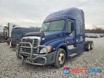 Drugie zdjęcie samochodu z przodu: 2014 FREIGHTLINER CASCADIA SEMI TRUCK VIN:3AKJGLD67ESFP1281 - miniatura