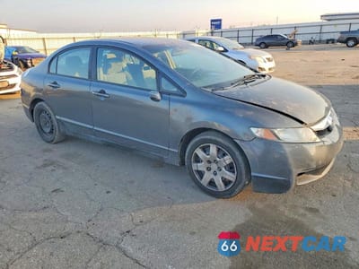 Czwarte zdjęcie samochodu z boku: 2011 HONDA CIVIC LX VIN:19XFA1F55BE031593 - miniatura