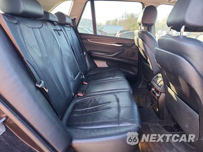 Zdjęcie 11 z 15 samochodu: 2015 BMW X5 XDRIVE35I VIN:5UXKR0C5XF0P13789 - miniatura