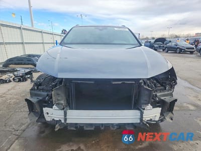 Piąte zdjęcie samochodu w środku: 2021 AUDI Q8 PREMIUM PLUS S-LINE VIN:WA1EVAF14MD006020 - miniatura