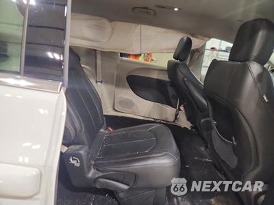 Zdjęcie 11 z 14 samochodu: 2017 CHRYSLER PACIFICA TOURING L VIN:2C4RC1BGXHR508184 - miniatura