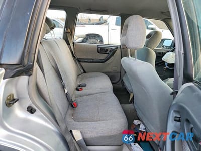 Zdjęcie 11 z 13 samochodu: 2002 SUBARU FORESTER L VIN:JF1SF63552H700186 - miniatura