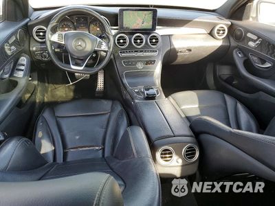 Zdjęcie 8 z 12 samochodu: 2016 MERCEDES-BENZ C 300 VIN:55SWF4JBXGU141944 - miniatura