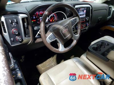 Zdjęcie 8 z 12 samochodu: 2015 GMC SIERRA K2500 SLT VIN:1GT22ZEG3FZ114799 - miniatura