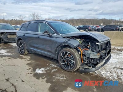 Czwarte zdjęcie samochodu z boku: 2025 LINCOLN CORSAIR GRAND TOURING VIN:5LMTJ5DZ7SUL21263 - miniatura
