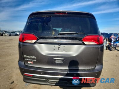 Zdjęcie 6 z 12 samochodu: 2020 CHRYSLER PACIFICA TOURING L VIN:2C4RC1BG0LR104948 - miniatura