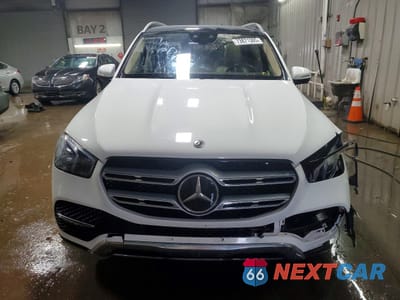 Piąte zdjęcie samochodu w środku: 2020 MERCEDES-BENZ GLE 350 4MATIC VIN:4JGFB4KB9LA059097 - miniatura