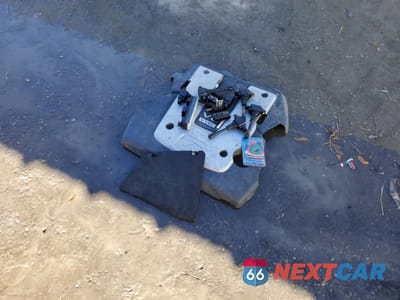 Zdjęcie 13 z 14 samochodu: 2013 INFINITI FX37 VIN:JN8CS1MU6DM142110 - miniatura