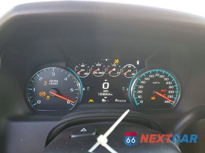 Zdjęcie 9 z 14 samochodu: 2016 CHEVROLET SUBURBAN K1500 LTZ VIN:1GNSKJKC0GR240517 - miniatura