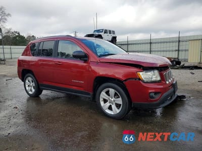 Czwarte zdjęcie samochodu z boku: 2012 JEEP COMPASS SPORT VIN:1C4NJCBB0CD677582 - miniatura