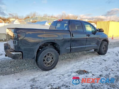 Trzecie zdjęcie samochodu z tyłu: 2011 TOYOTA TUNDRA DOUBLE CAB SR5 VIN:5TFUM5F13BX016237 - miniatura