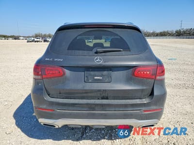 Zdjęcie 6 z 13 samochodu: 2022 MERCEDES-BENZ GLC 300 VIN:W1N0G8DBXNV399329 - miniatura