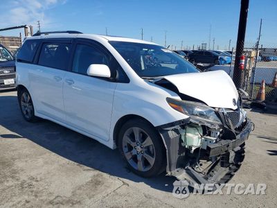 Czwarte zdjęcie samochodu z boku: 2016 TOYOTA SIENNA SE VIN:5TDXK3DCXGS721870 - miniatura