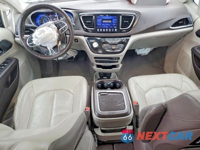 Zdjęcie 8 z 13 samochodu: 2017 CHRYSLER PACIFICA TOURING L PLUS VIN:2C4RC1EG3HR525338 - miniatura