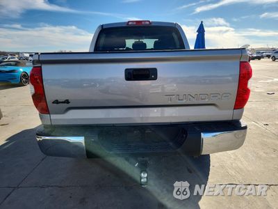 Zdjęcie 6 z 12 samochodu: 2016 TOYOTA TUNDRA CREWMAX SR5 VIN:5TFDW5F10GX561975 - miniatura