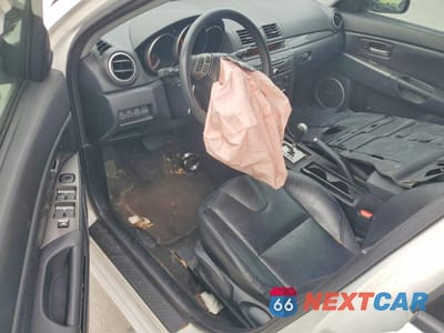 Zdjęcie 8 z 14 samochodu: 2007 MAZDA 3 HATCHBACK VIN:JM1BK343071699868 - miniatura