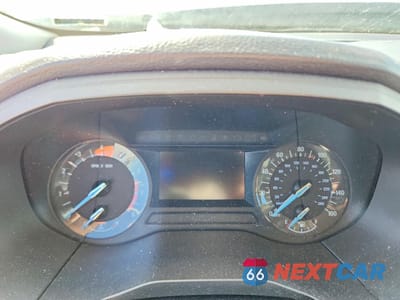 Zdjęcie 9 z 14 samochodu: 2015 FORD EDGE SE VIN:2FMTK3G88FBC22308 - miniatura
