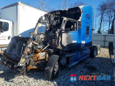 Drugie zdjęcie samochodu z przodu: 2016 KENWORTH T680 SEMI TRUCK VIN:1XKYD49X3GJ479506 - miniatura