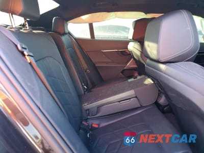 Zdjęcie 10 z 13 samochodu: 2024 BMW 530 XI VIN:WBA53FJ02RCS55059 - miniatura