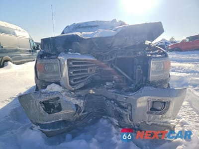 Piąte zdjęcie samochodu w środku: 2017 GMC SIERRA K3500 VIN:1GT32VCG2HZ280069 - miniatura