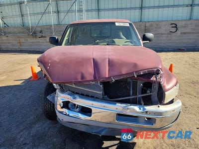 Piąte zdjęcie samochodu w środku: 2000 DODGE RAM 1500 VIN:1B7HC16Y0YS564650 - miniatura