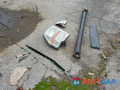 Zdjęcie 13 z 14 samochodu: 2002 FORD F350 SUPER DUTY FLATBED TRUCK VIN:1FTWW33FX2EC70305 - miniatura