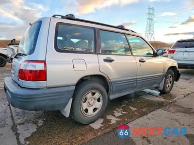 Trzecie zdjęcie samochodu z tyłu: 2002 SUBARU FORESTER L VIN:JF1SF63552H700186 - miniatura