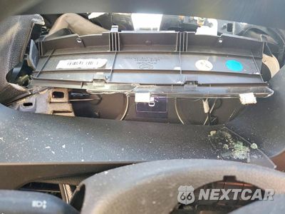 Zdjęcie 9 z 12 samochodu: 2017 HYUNDAI SONATA SE VIN:5NPE24AF0HH472319 - miniatura