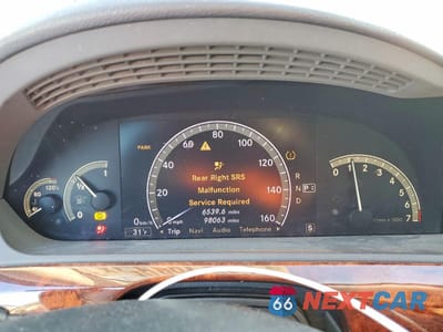 Zdjęcie 9 z 13 samochodu: 2008 MERCEDES-BENZ S 550 4MATIC VIN:WDDNG86X58A219942 - miniatura