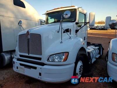 Drugie zdjęcie samochodu z przodu: 2017 KENWORTH CONSTRUCTION T400 VIN:3BKBA28X0HF158957 - miniatura